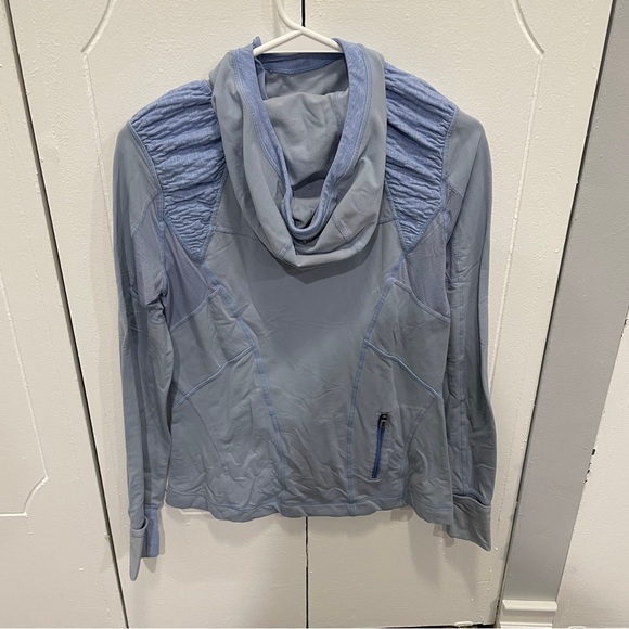 Lululemon Light Blue Hooded Pullover Jacket - Picture 2 of 11